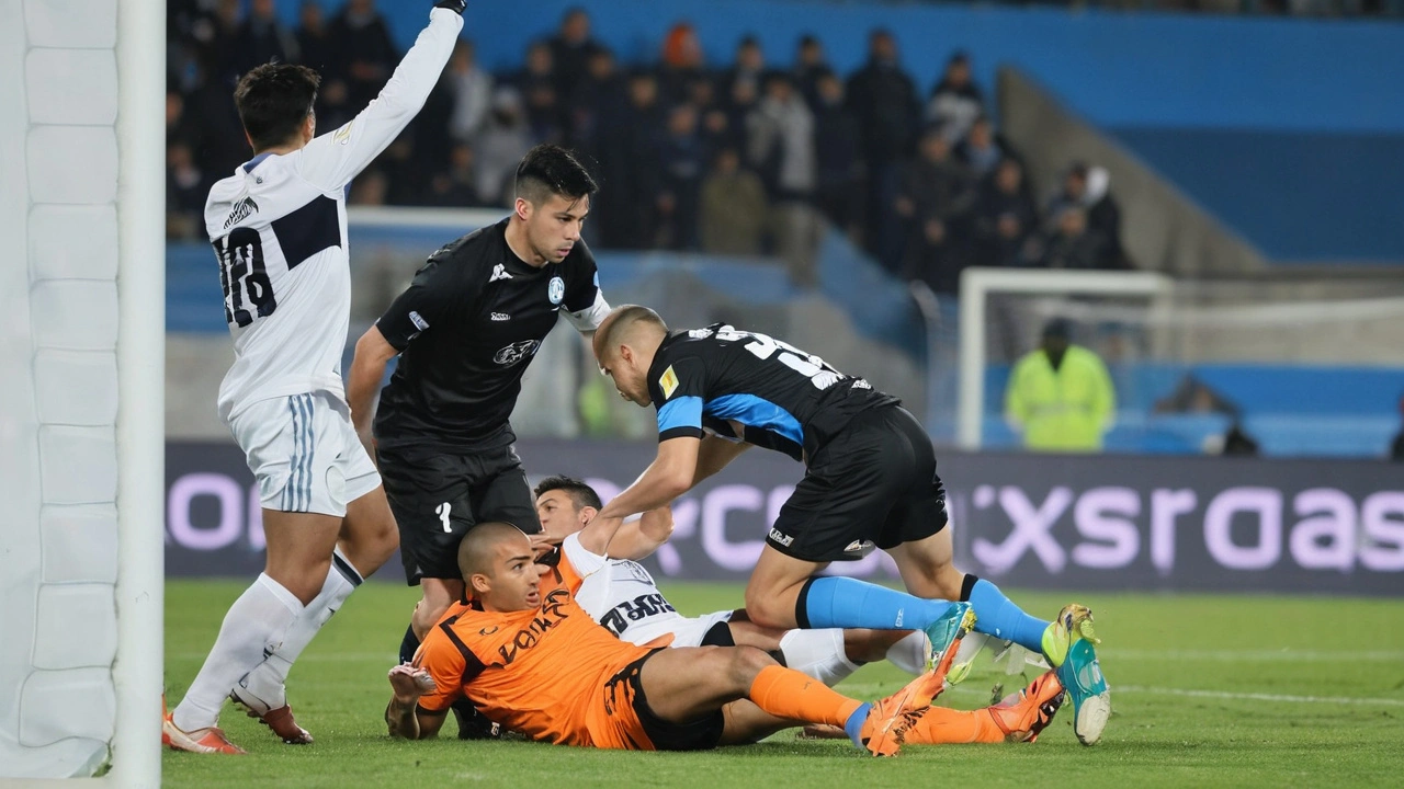 La Tormentosa Derrota de Racing ante Gimnasia: Penal Fallido y Expulsión de Maravilla Dejan al Equipo sin la Puntera de la Liga